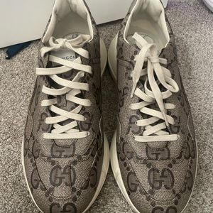 Gucci sneakers